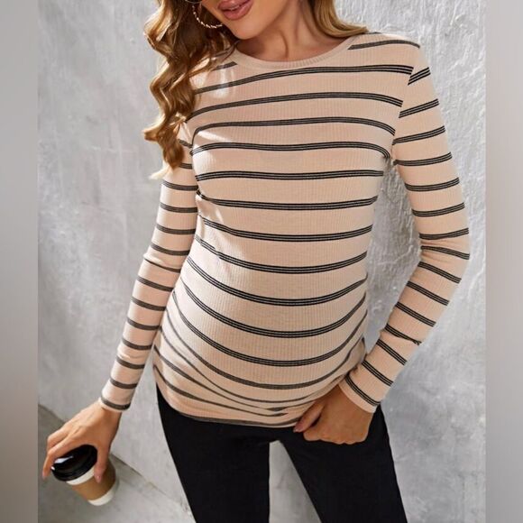 Maternity Striped Print Tee Size L (8/10) Apricot Used Twice Gently - Picture 1 of 3
